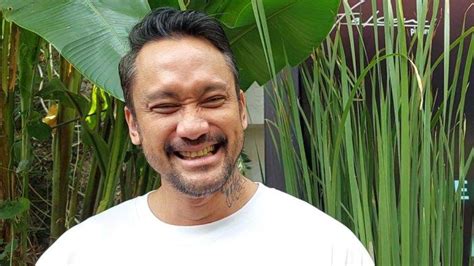 tora sudiro  bingung kasih nasihat  pernikahan anaknya