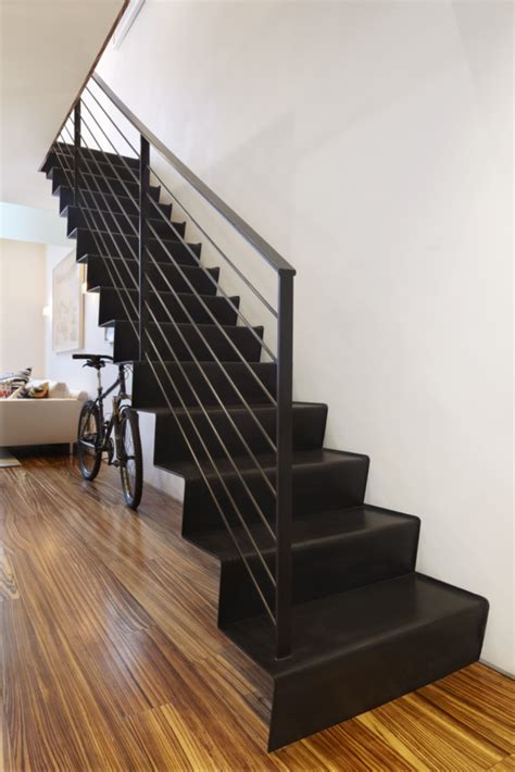 Innenarchitektur Treppenhaus Design Schwarz Metall Loft Staircase