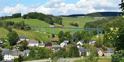 Licht Lfahrt Durchs Erzgebirge Mit Der Erzgebirgischen Aussichtsbahn