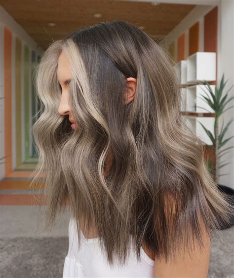 40 Trendy Money Piece Hair Ideas for Your Makeover - Hair Adviser