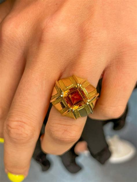 Tiffany And Co Schlumberger 18k Yellow Gold Vintage Citrine Ring For Sale At 1stdibs Tiffany