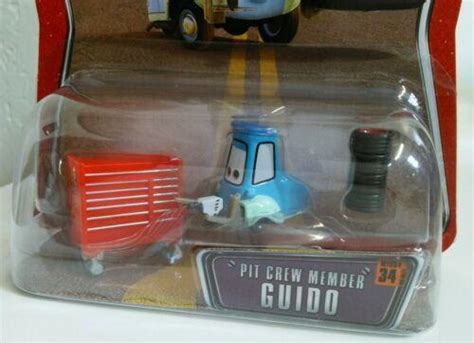 Disney Pixar Cars Pit Crew Member Guido World Of Cars 34 ~ Rare New 3758761374