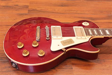 Gibson Harrison Clapton 1957 Les Paul Standard Lucy Cherry Red Image