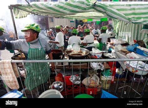 Notting Hill Carnival Food Stall Banque De Photographies Et Dimages