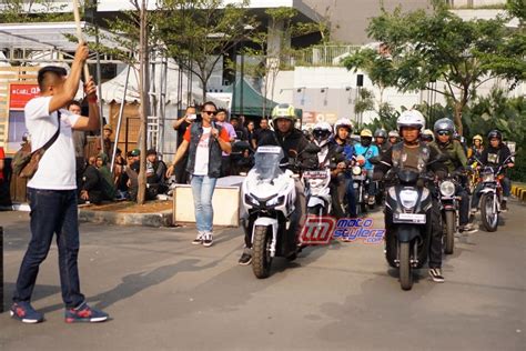 Dam Ajak Gathering Komunitas Honda Di Genio Movie Ride Bandung