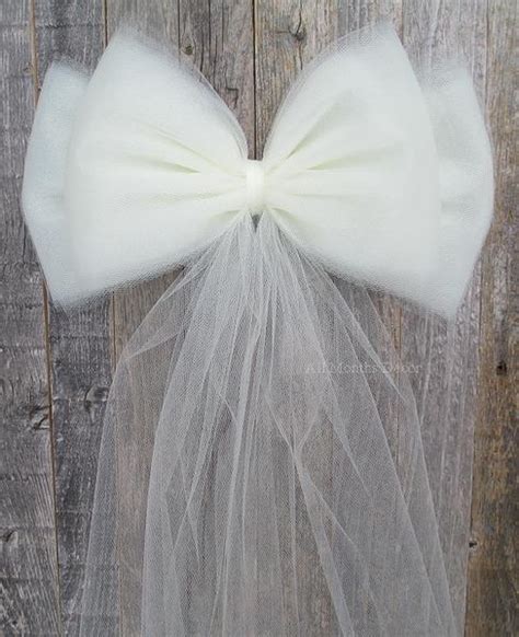 Tulle Pew Bow Weddbook