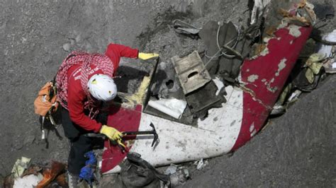 150330000443 Germanwings Remains Debris Rescue 640x360 Reuters Nocredit