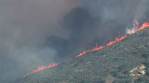 Aliso Fire Breaks Out Today In Laguna Beach Aliso Viejo California