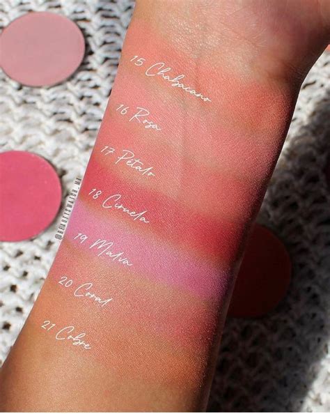 Rubor Love Cosmetics