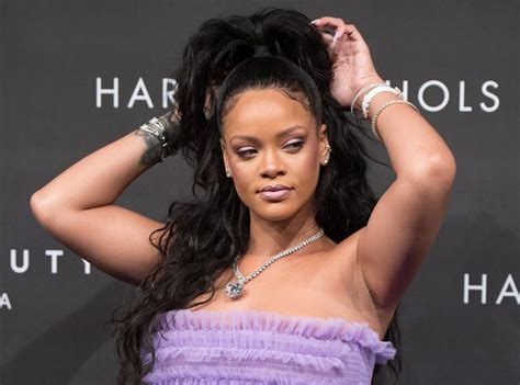 Rihanna facts: 23 things you need to know about the ‘Lift Me Up’ singer ...