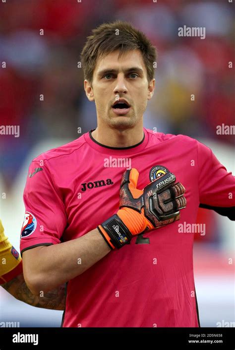 Romania Goalkeeper Hi Res Stock Photography And Images Alamy