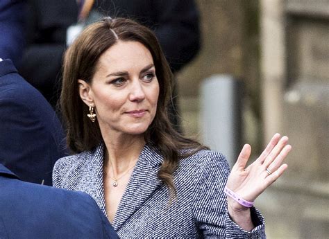 Kate Middletons Friend Breaks Silence On Princess Condition Following