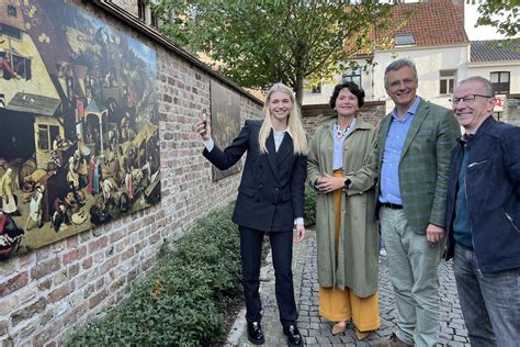 Walking Museum Dompelt Je Onder In Wereld Van Tijl Uilenspiegel Met