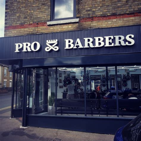 Digital signage will soon transform the embankment station 19