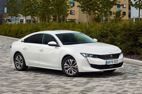 Peugeot 508 Hybrid 2021 review - Car Keys