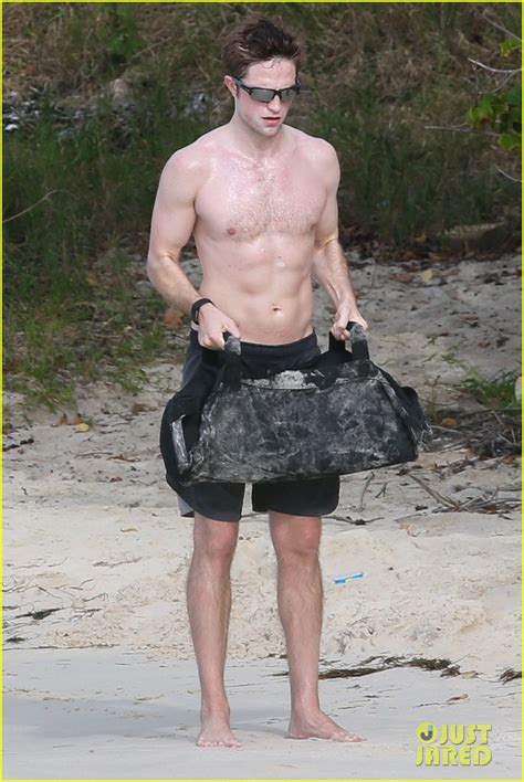 Robert Pattinson Bares Ripped Body While Shirtless In Antigua Photo 4028202 Robert Pattinson