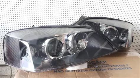 Par Farol Astra Hatch Sedan Máscara Negra 2004 Até 2012 Novo