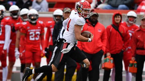 Tale Of The Tape Youngstown State Buckeye Huddle