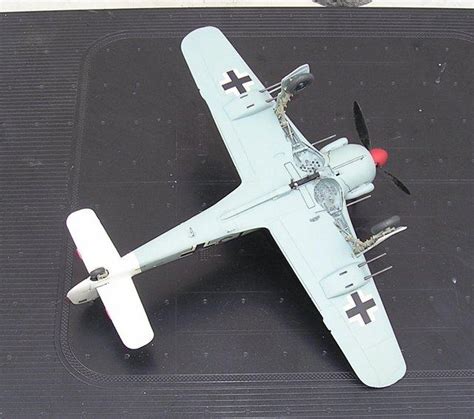 Focke Wulf Fw 190 Trimaster 1 48th Scale Luftwaffe WWII IModeler