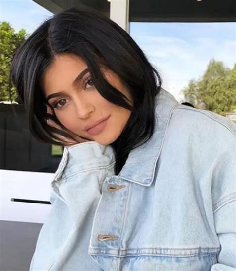 Por Fin En Este Video Kylie Jenner Es Captada Con Su Pancita De