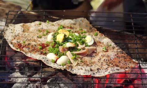 Vietnamese Sesame Rice Cracker A Specialty Food Of Central Vietnam