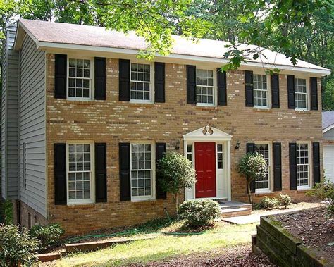 Brick Houses With Black Shutters Canihelpyou Hv