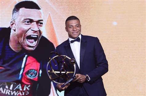 Kylian Mbapp Consigue Su Quinto Trofeo Seguido Al Mejor Jugador De La