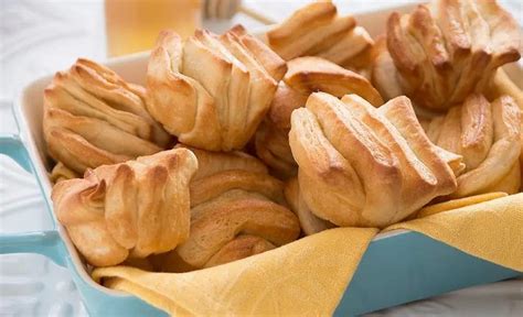 Butterflake Rolls Recipe