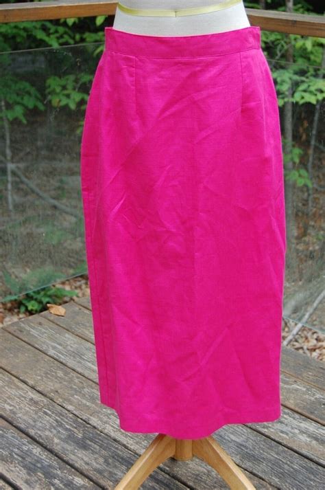 Barbie HOT PINK SIDEFFECTS Vintage Pencil Skirt Siz Gem
