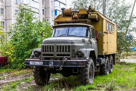 Zil 131 Editorial Stock Photo Image Of Countryside Kung 78017943