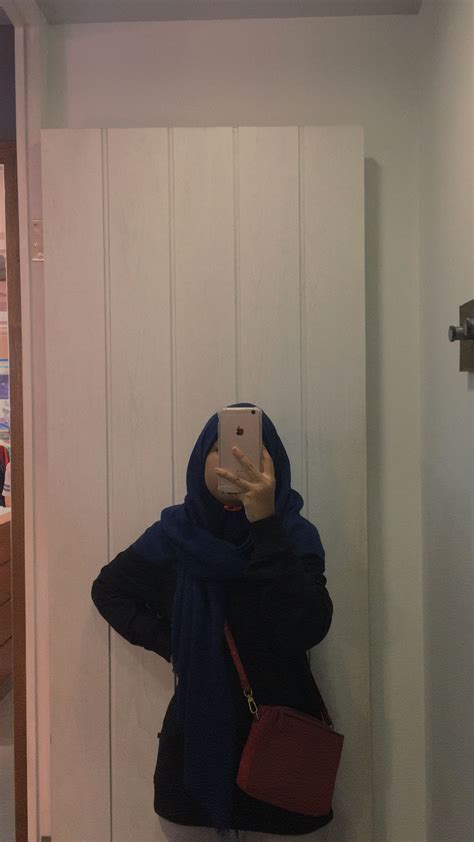 Hijab Mirror Selfie Aesthetic Hijab Mirror Selfie Aesthetic