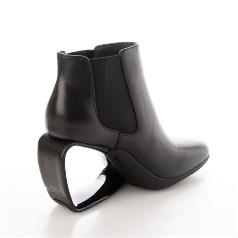 United Nude Step Mobius Chelsea Black