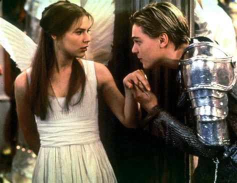 qanudi: leonardo dicaprio romeo and juliet balcony scene