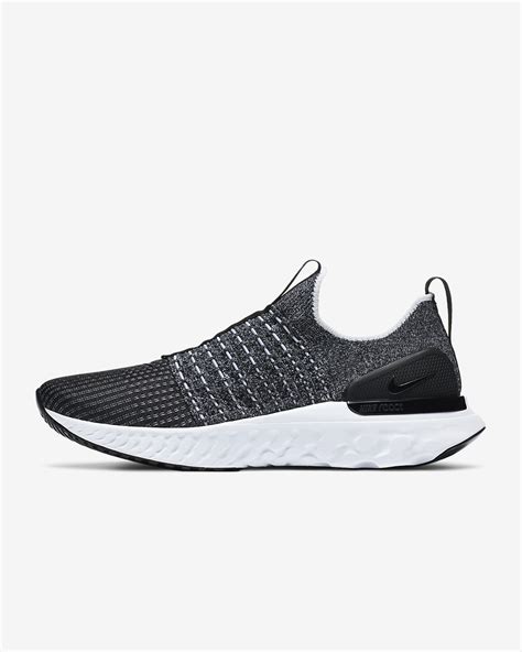 Nike React Phantom Run Flyknit 2 Mens Road Running Shoes