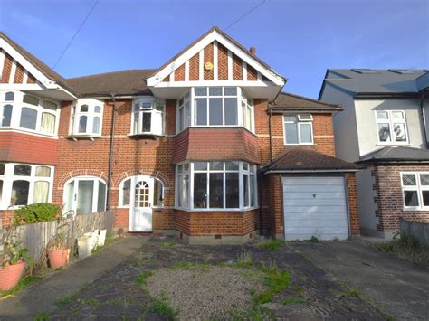 4 Bed Semi Detached House For Sale In Percy Road Whitton Twickenham