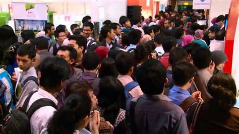 Net Ribuan Orang Padati Bumn Career Days Minat Bekerja Di Bumn