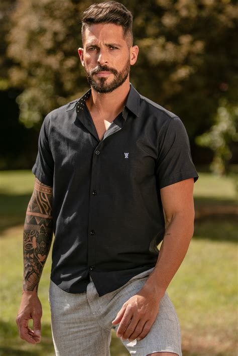 Camisa Masculina Social Slim Fit Manga Curta Alfajor Preta Premium