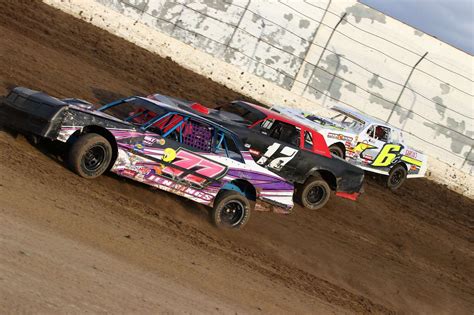 Busy Racing Schedule Heats Up At Aztec Speedway The Tri City Record