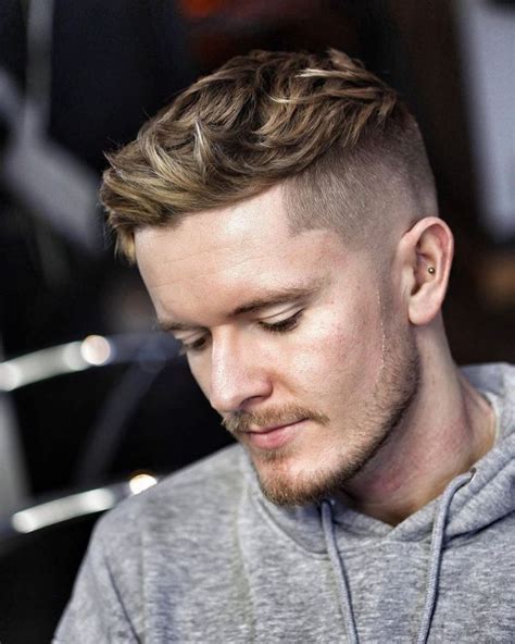 Coupe homme dégradé la coiffure tendance de 2020