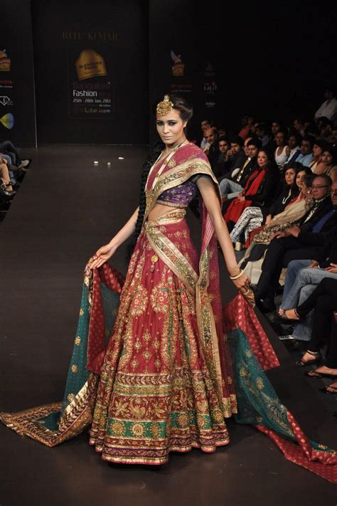 5 Top Reasons Why Ritu Kumar Lehengas Need To Feature In Your Bridal