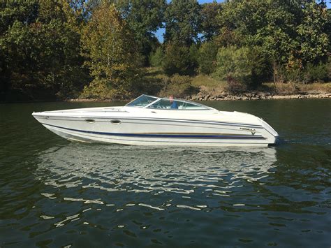 2002 Formula 330 Sun Sport Cruiser for sale - YachtWorld