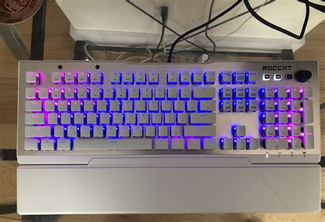 Roccat Vulcan Aimo Gaming Keyboard Review White Bright And Modern