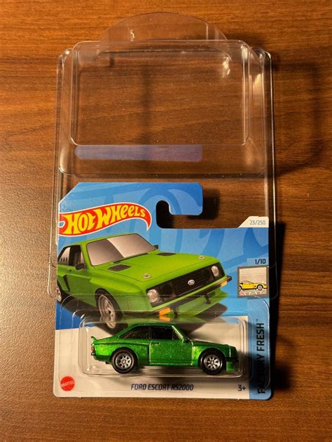 STH Hot Wheels Ford Escort RS2000 Super Treasure Hunt Krátká karta Aukro