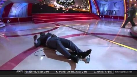 Shaquille Oneal Falls Down During Halftime Report Slow Motion Youtube