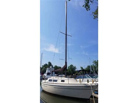 1978 Sun Yacht 27 Sailboat For Sale In Ohio