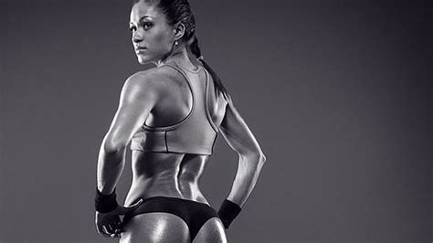 Get Strong And Shapely Glutes With These Exercises