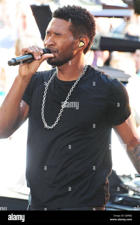 Usher Performing Live At Rockefeller Center As Part Of Today Shows