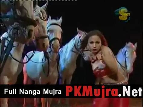 Nida Chaurhy Nanga Mujra On Bollywood Song Tere Siwa 2013 Video