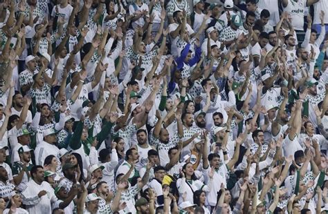 Torcida Do Palmeiras Protesta Vendeu O Scarpa E Comprou Um Avi O