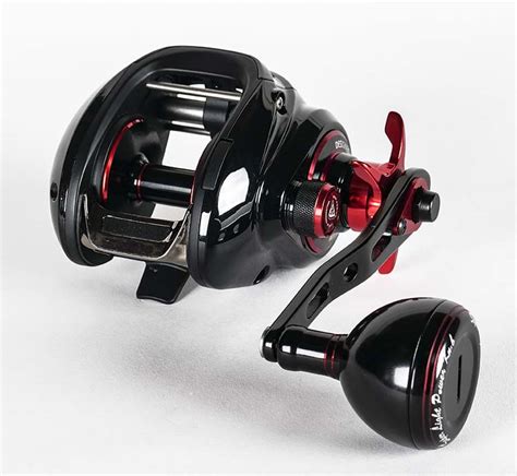 Baitcast Combo Shimano SLX DC 150XG Rechtshand Baitcaster Rolle